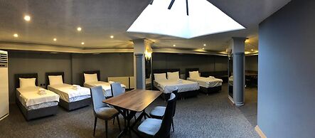 Loyal City Hotel
