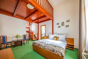 Hotel Anna Villa