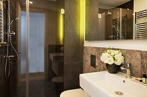 Ando Living Taksim House