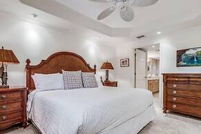 Makena Surf, #f-108 2 Bedroom Condo by RedAwning