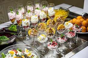 Parthenon Art Executive Wing