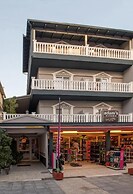 Parthenon Art Executive Wing