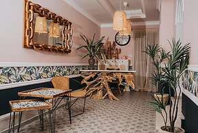 Parthenon Art Executive Wing