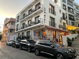 EVA OTEL ÇEŞME