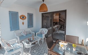 EVA OTEL ÇEŞME
