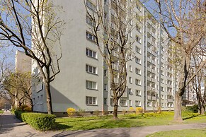 Aleja Jana Pawla II Studio by Renters