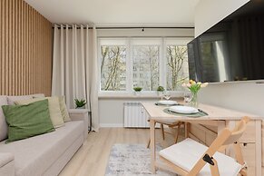 Aleja Jana Pawla II Studio by Renters