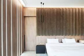 Luxury Penthouse In Downtown