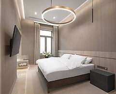 Luxury Penthouse In Downtown