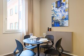 Golden Suite by Studio Vita