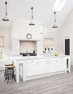 Beautiful 3-bed Country House in Lossiemouth