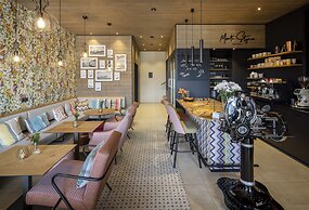 Hideaway Hotel Montestyria Chalets & Suiten