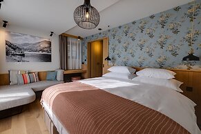 Hideaway Hotel Montestyria Chalets & Suiten