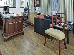 OYO 90780 J Hotel Bukit Bintang