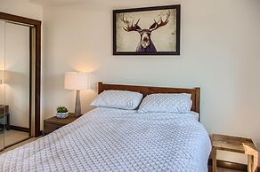 The Crescent by Okanagan Premier