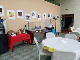 Auberge De L'Olive