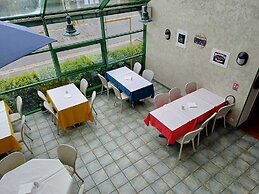 Auberge De L'Olive