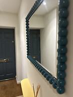 Unique Clifton Apartment on Historic Crescent