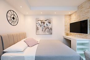 Hedera Estate, Hedera Studio 4