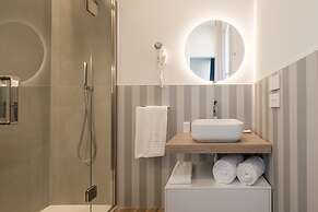 Blue Suite by Studio Vita