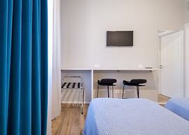 Blue Suite by Studio Vita