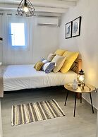 Renos Family Suite Mykonos