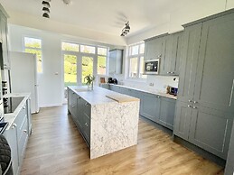 Winterstoke View, Family and dog Friendly Beach Retreat