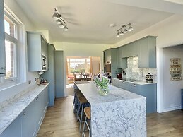 Winterstoke View, Family and dog Friendly Beach Retreat