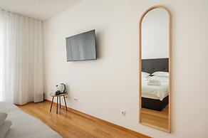 Adriatic Queen Residence