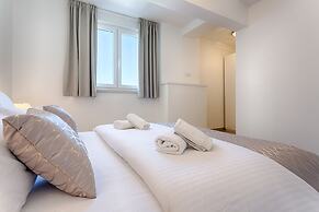 Adriatic Queen Residence