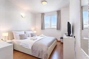 Adriatic Queen Residence