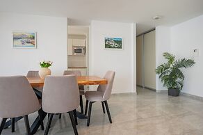 Adriatic Queen Residence