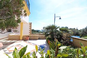 Casa La Perla in Castro sea View