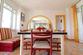 Casa La Perla in Castro sea View