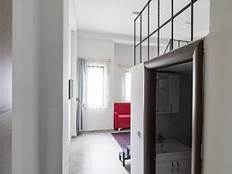 The Red Tent Suite 88