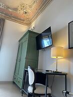 Aria Rooms & Terrace