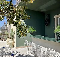 Aria Rooms & Terrace