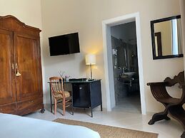 Aria Rooms & Terrace