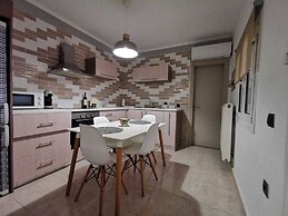 Antonela Sunshine Apartment by CorfuEscapes