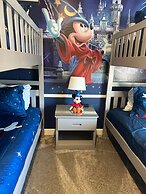 Stylish Home 4br, Priv Pool-bbq-golf Country Club