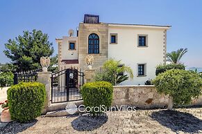 Away-from-it-all, Exceptional Sea Views Sleeps 10