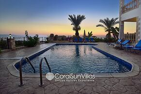 Away-from-it-all, Exceptional Sea Views Sleeps 10