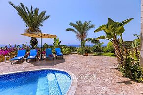 Away-from-it-all, Exceptional Sea Views Sleeps 10