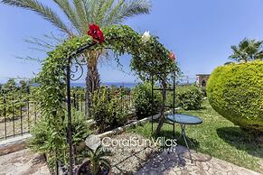 Away-from-it-all, Exceptional Sea Views Sleeps 10