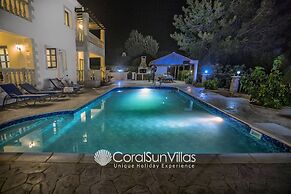 Away-from-it-all, Exceptional Sea Views Sleeps 10