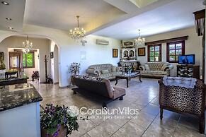 Away-from-it-all, Exceptional Sea Views Sleeps 10