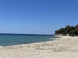 Spacious Maisonette on the 