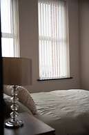 Gibson Manor Apartments