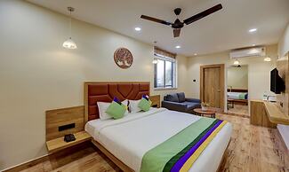 Treebo Aasma Downtown