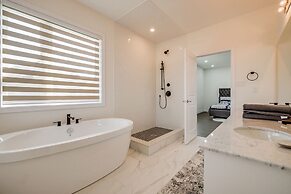 Aaira Suites Luxury Villa